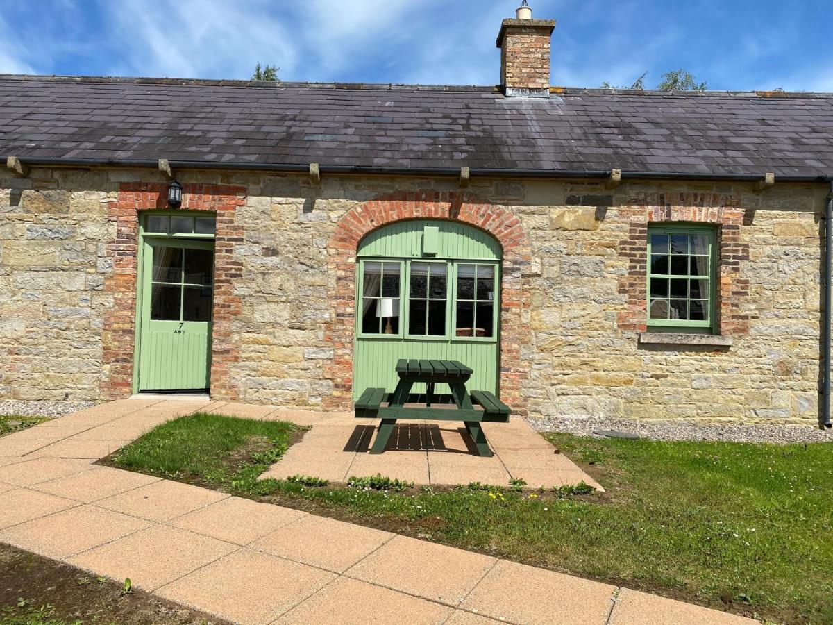 Belle Isle Castle And Cottages Enniskillen Exterior foto