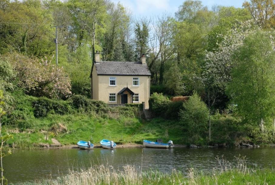 Belle Isle Castle And Cottages Enniskillen Exterior foto